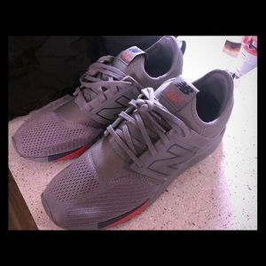 New Balance 247 men’s size 9